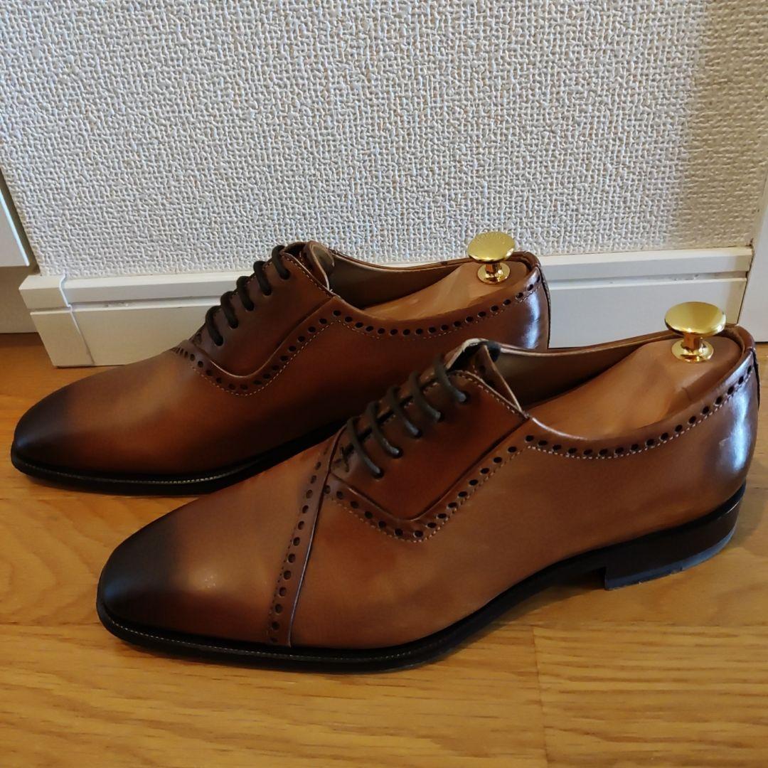 giotto 革靴 ブラウン ストレートチップ ホールカット