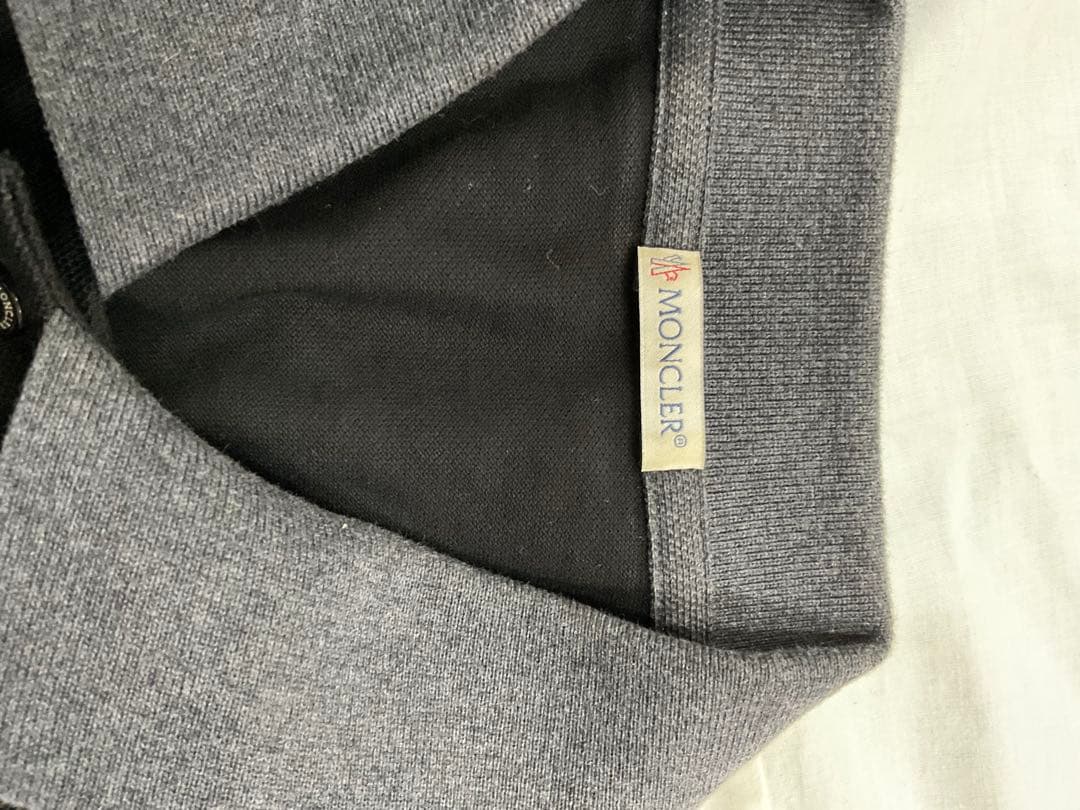 e12 MONCLER レディース　襟ロゴ　ポロシャツ　XL