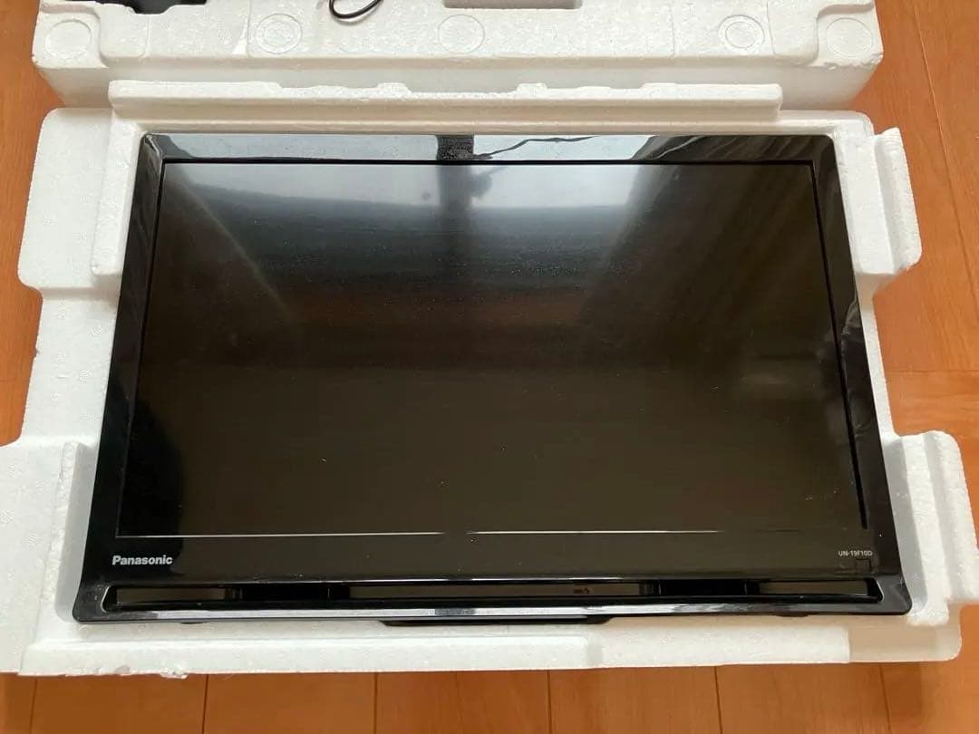 パナソニック　VIERA ポータブルテレビ　19インチ　2023年製　美品