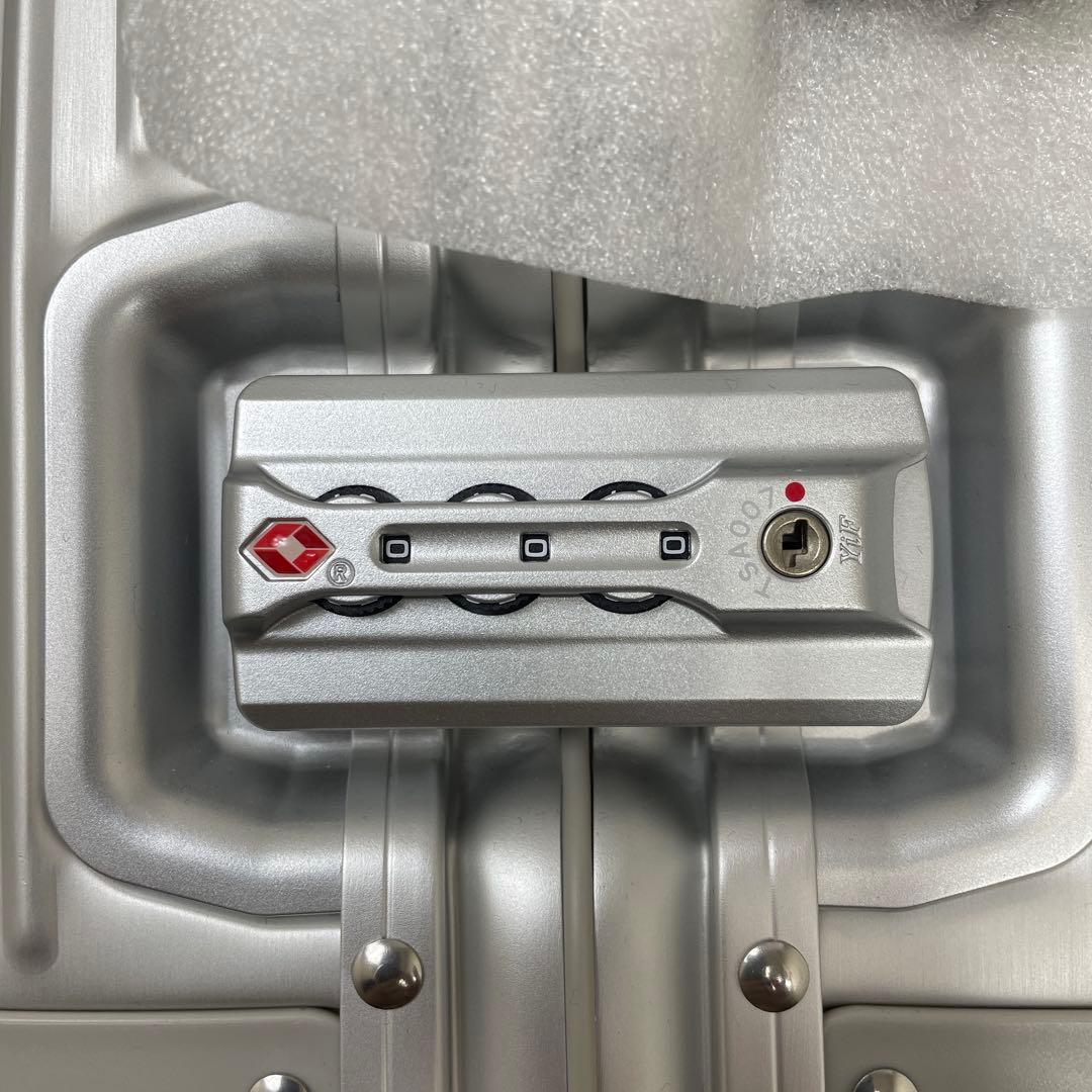 Mercedes Benz メルセデスベンツ キャリーケース 約38L