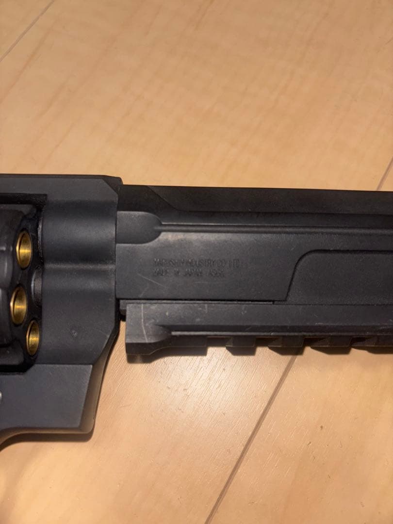 マルシン　アンリミテッドリボルバー　8ミリBB弾