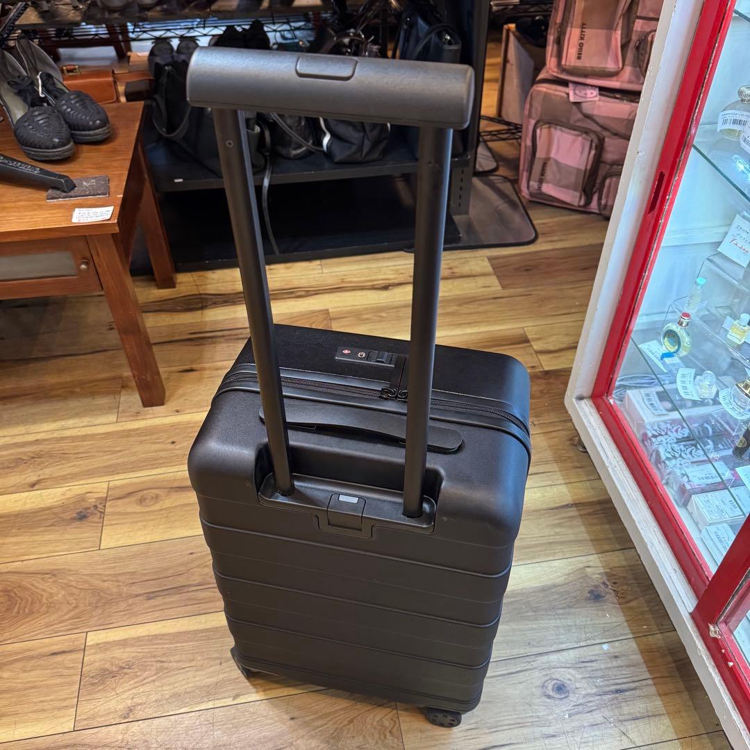 286＊■無印良品　ハードキャリーケース　ブラック　32L　バッグ付き　鍵2本