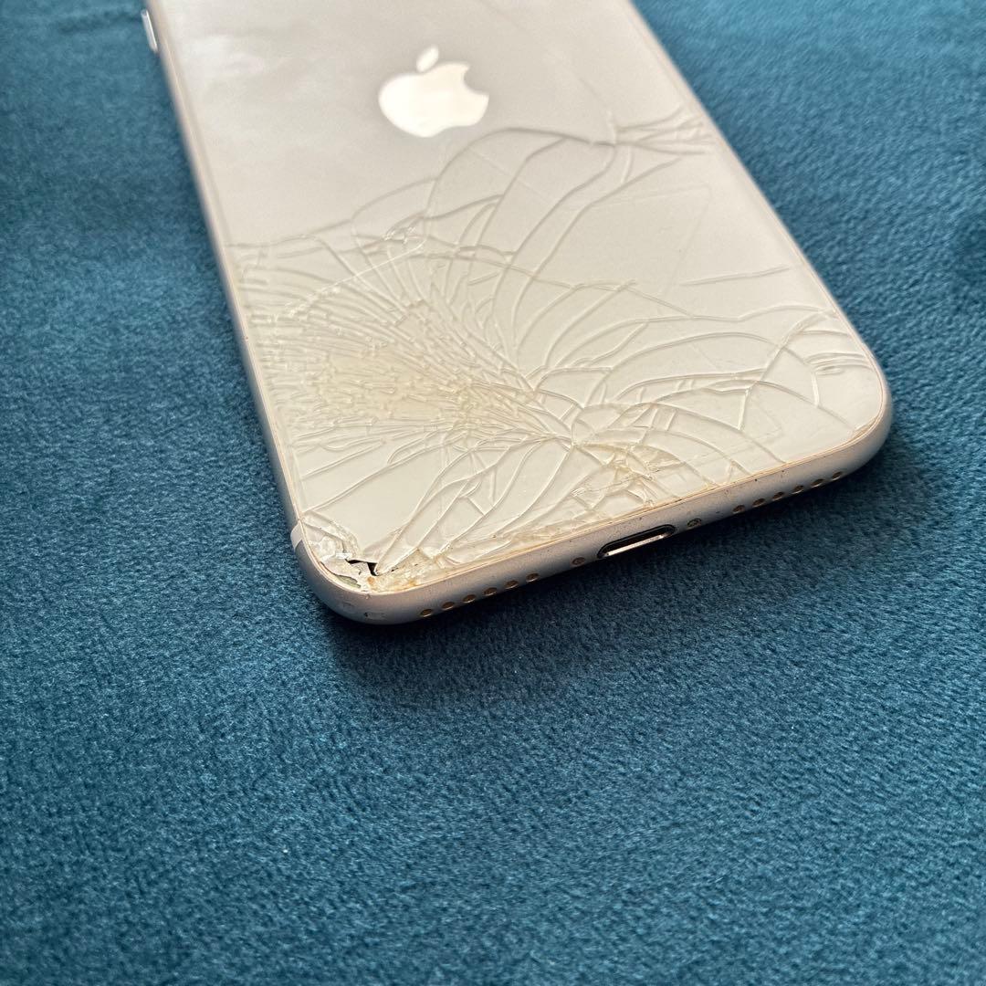 Apple iPhoneSE2 ホワイト 本体イヤフォン付き