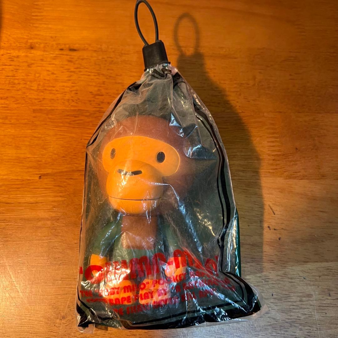 A BATHING APE フィギュア MILO マイロ エイプ