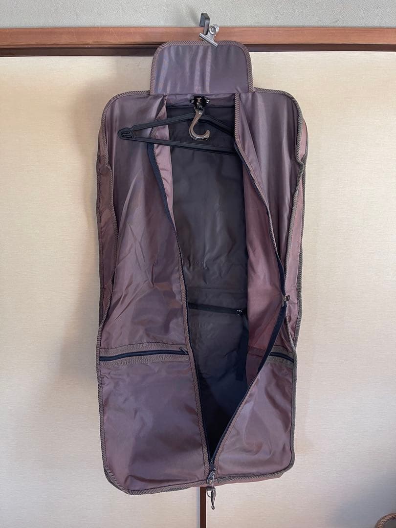 Oleg Cassiniガーメントバッグ ブラウンカラー ハンガー付き