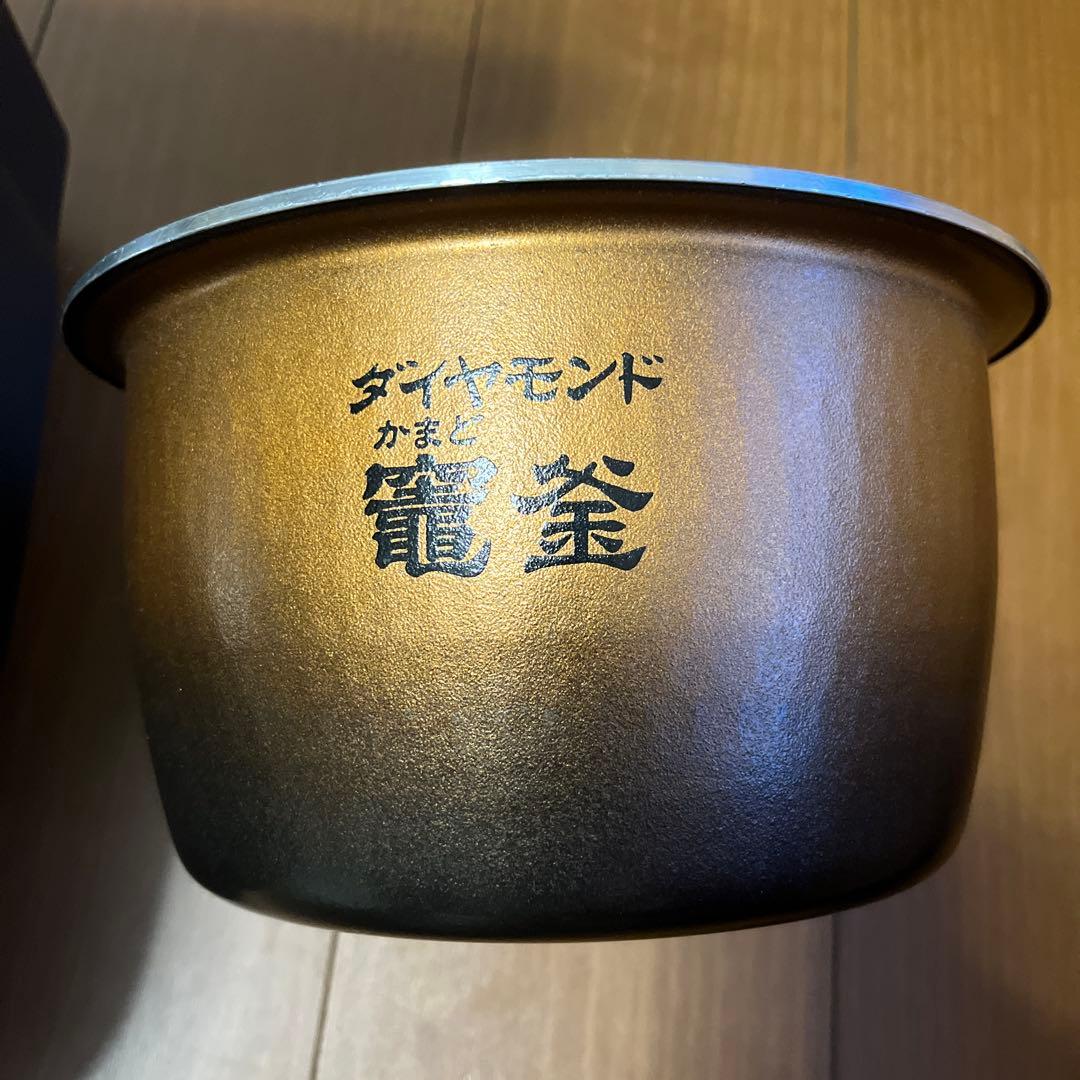 パナソニックIHジャー炊飯器 SR-VSX101 2021年製プラック