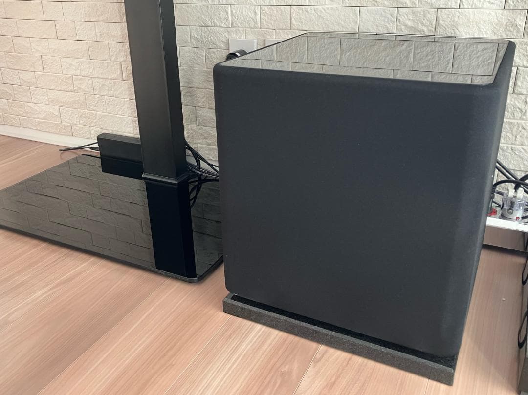 高級 天然黒御影石 オーディオボード●400×350×30●5面磨き● 送料無料