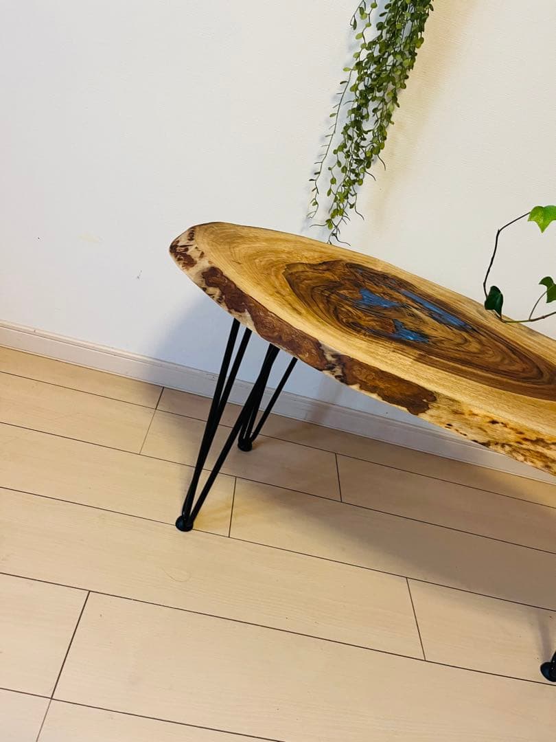 レジンテーブル　輪切りテーブル　一枚板テーブル　サイドテーブル