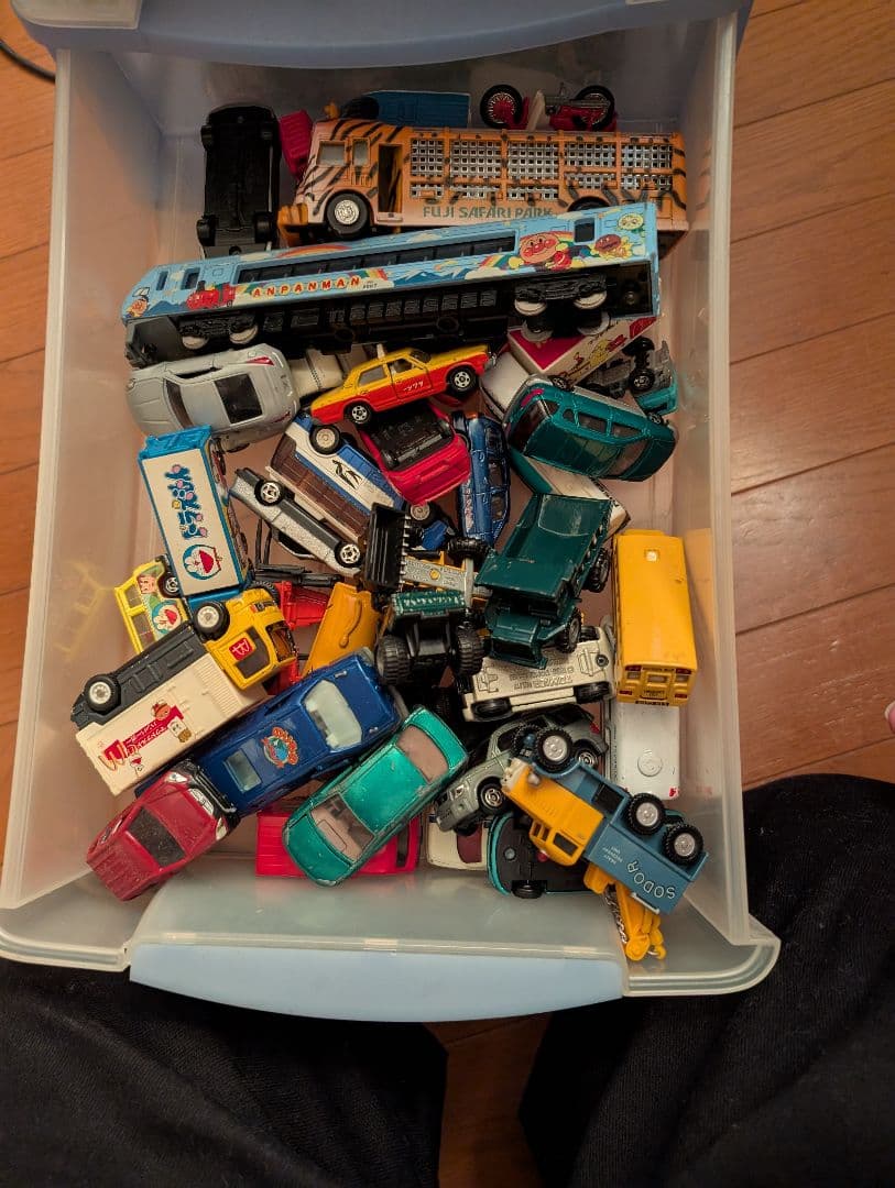 トミカ、その他車のおもちゃ