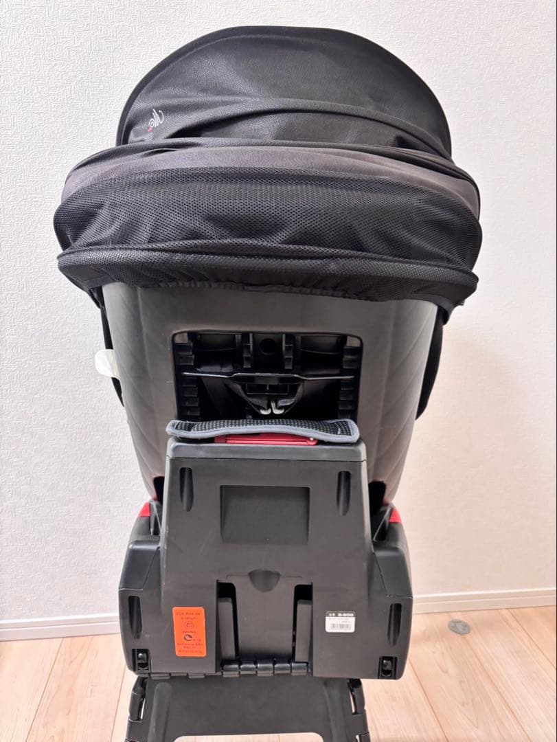 ⭕️最終値下げ　美品　マムズキャリー ターンレジェ FIX チャイルドシート