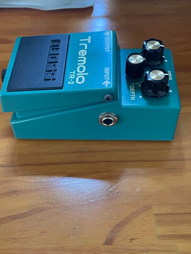 ギター BOSS Tremolo TR-2
