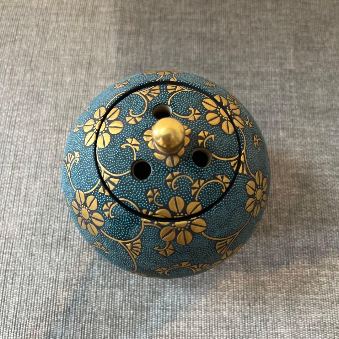 時代物　九谷焼　仲田錦玉 造「渦打青粒 香炉」唐草図 丸形香道具 茶道具