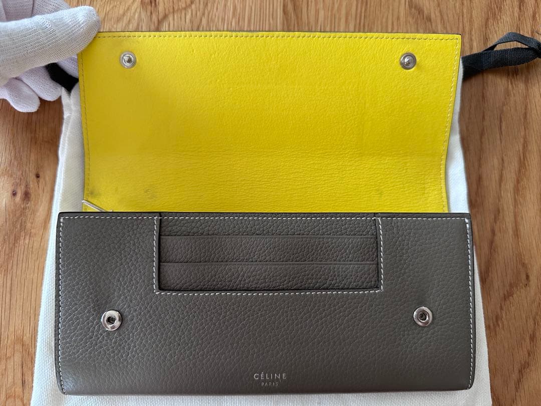CÉLINE グレー 二つ折り長財布 保存袋付き