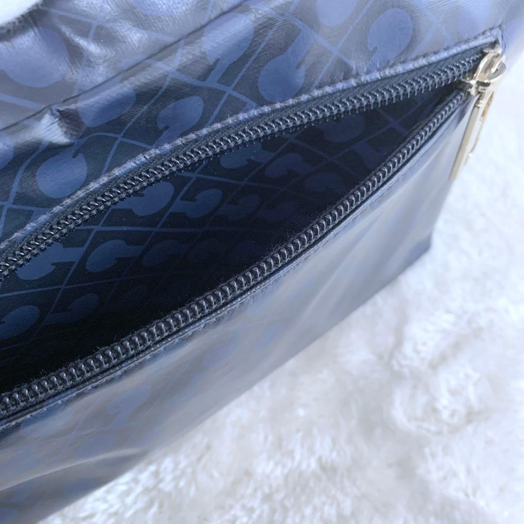 【レイ】ほぼ未使用 ♪ ゲラルディーニ ソフティ レザーストラップショルダ