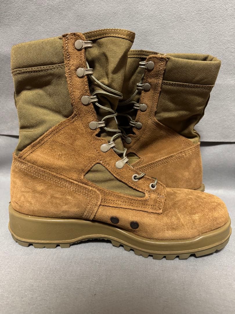 BELLEVILLE 550 ST デザートブーツ