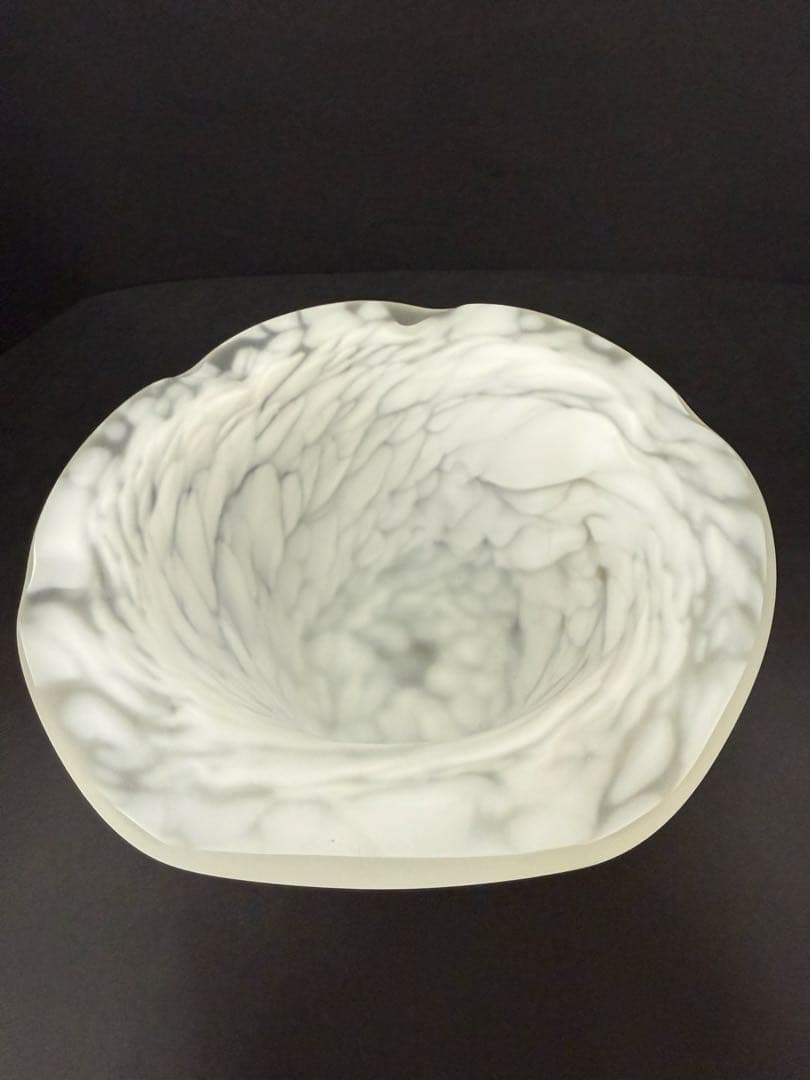 【本物保証】藤田喬平 手吹 金彩白地鉢　共箱 送料込み