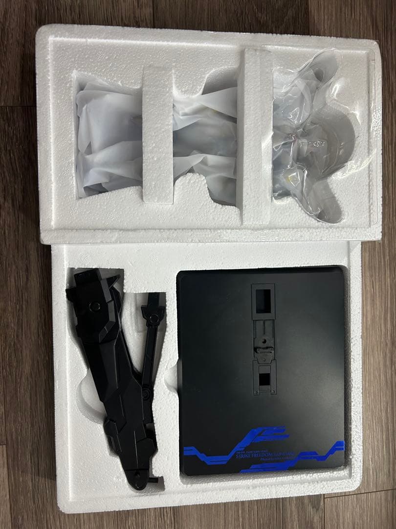 L BUILD ストライクフリーダムガンダム　フルパッケージ