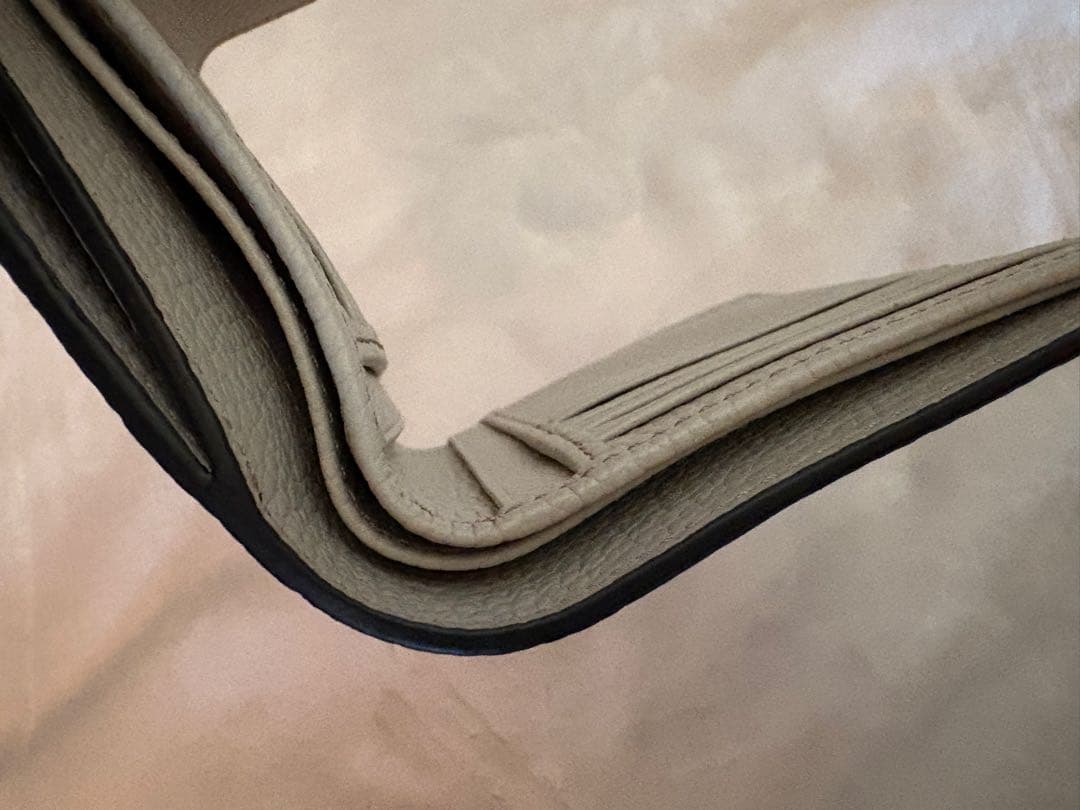 FURLA フルラ　三つ折り財布　定価37400円★新品未使用