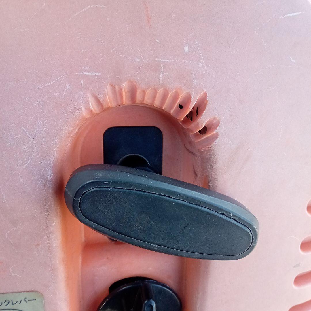 ポータブル発電機 オレンジ色