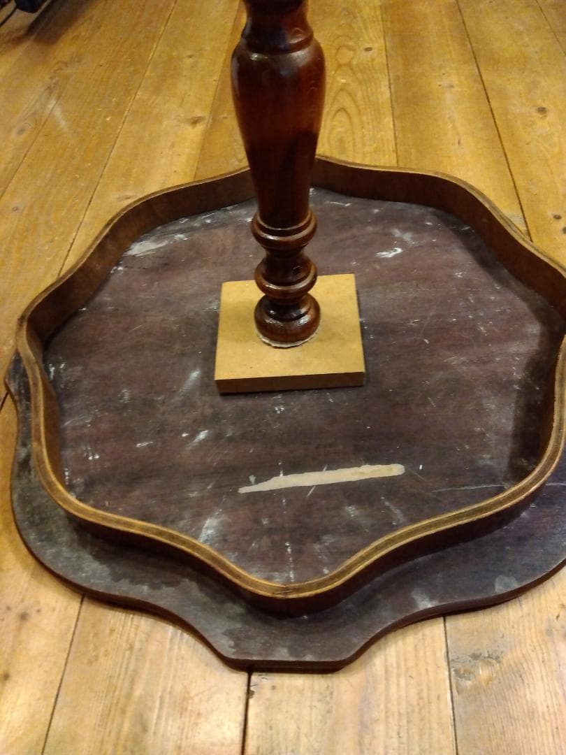 にんじん　イタリア製の象嵌コーヒーテーブル アンティーク