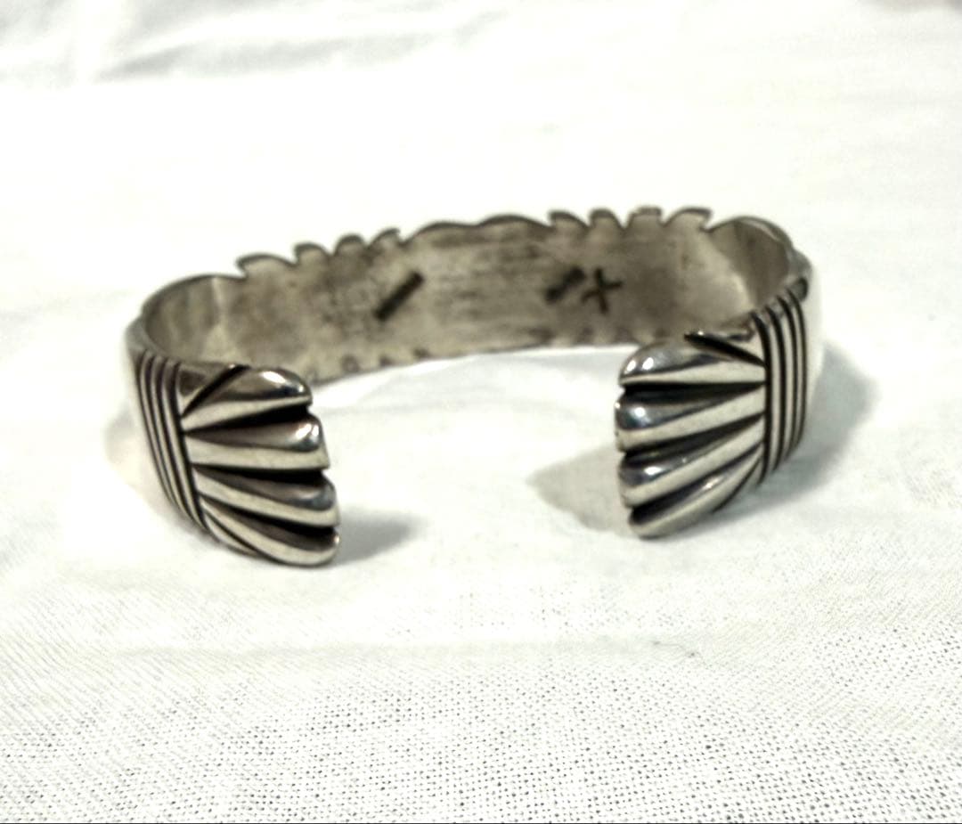 cippy crazy horse サンバースト　バングル　コーラル 超希釈