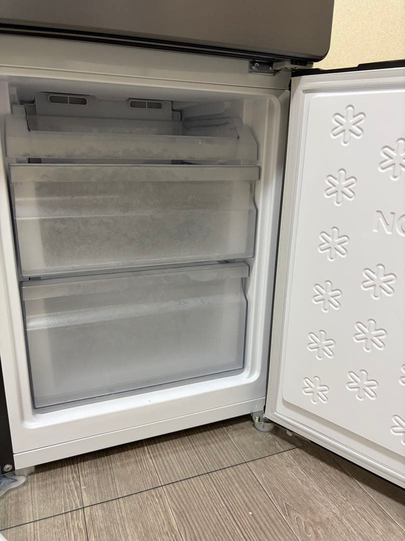 Haier冷蔵庫2ドア冷凍冷蔵庫アッシュブラック右開き175L JR-F18KS