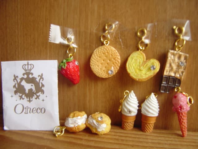 ♯Fpi03CLガーリースウィーツチャームジュエル全16種