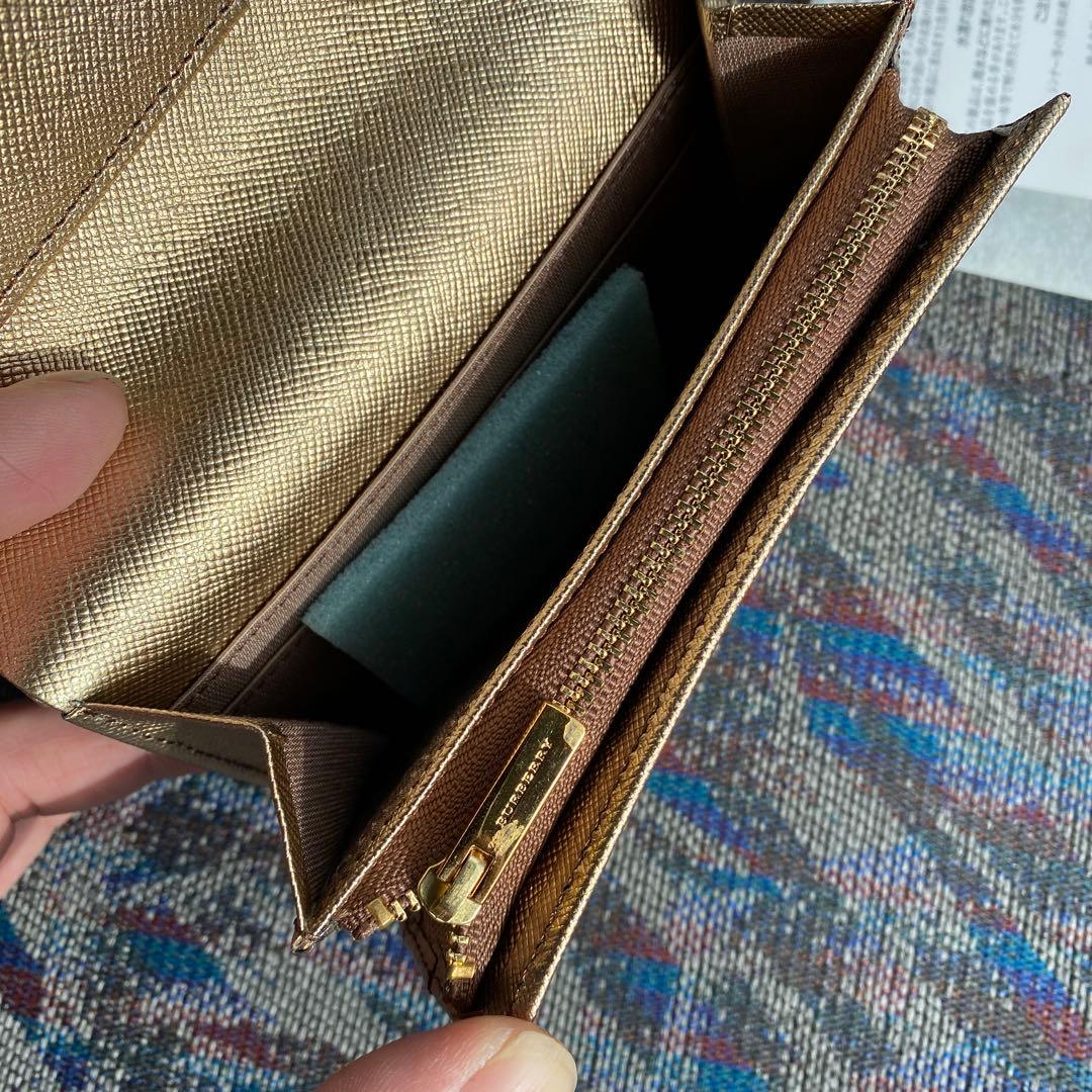 バーバリー　折りたたみ財布　未使用品