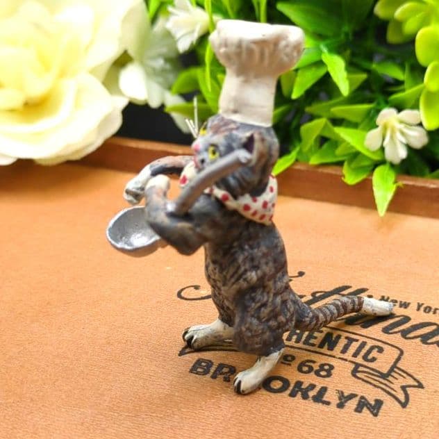 ヴィエナブロンズ コールドペイント 擬人化した猫 コック 調理師