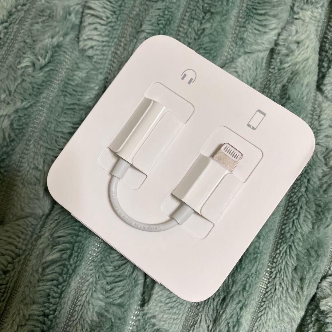 携帯電話本体 iPhone 7 Red 128GB