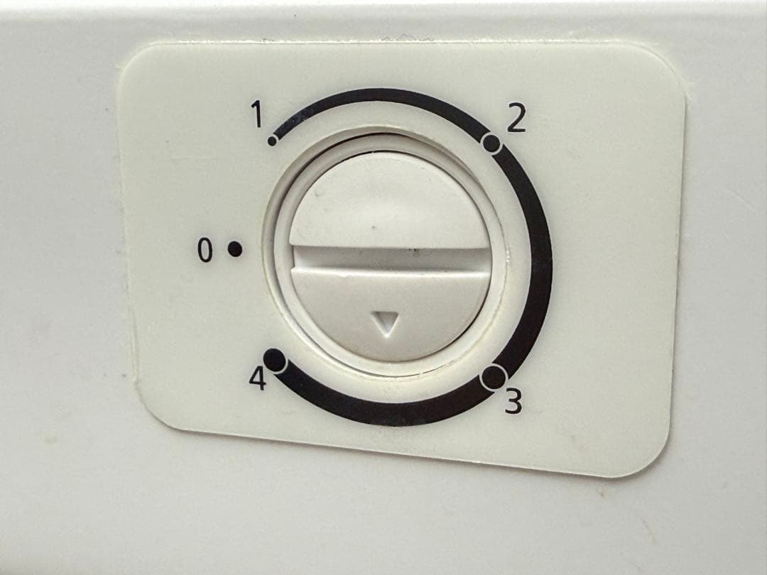 MAXZEN 　冷凍ストッカー　冷凍庫　フリーザー　１７７L　２０２３年製