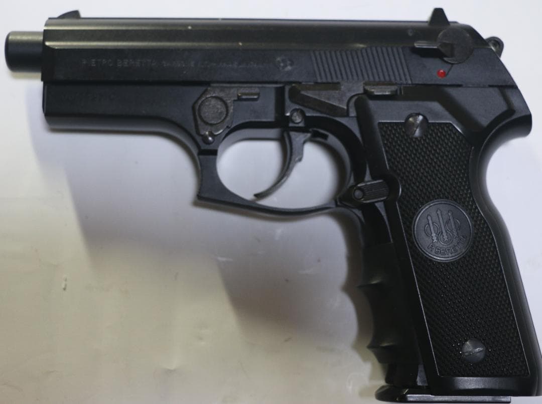 ＫＳＣ製ABS樹脂ガスガン　ベレッタ クーガーＦ　ASGK合法品　消音器セット