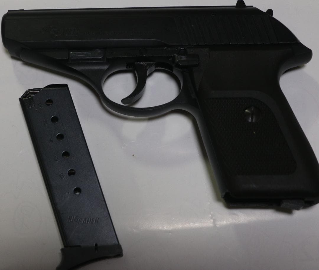 KSCコーポレーション製　ABS樹脂モデルガン SIG P230 合法品　未発火