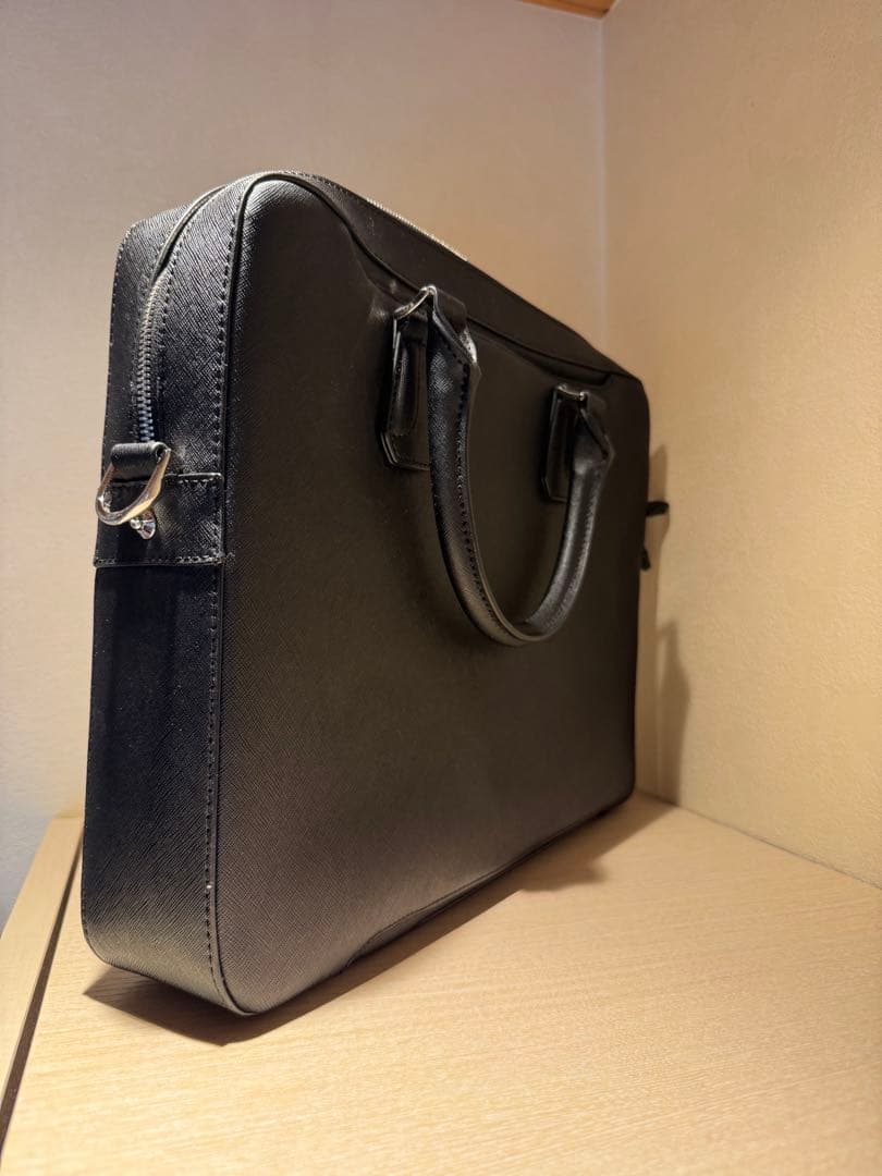 値下げ！【新品未使用】JOSEPH ビジネスバッグ 黒　A4収納可能