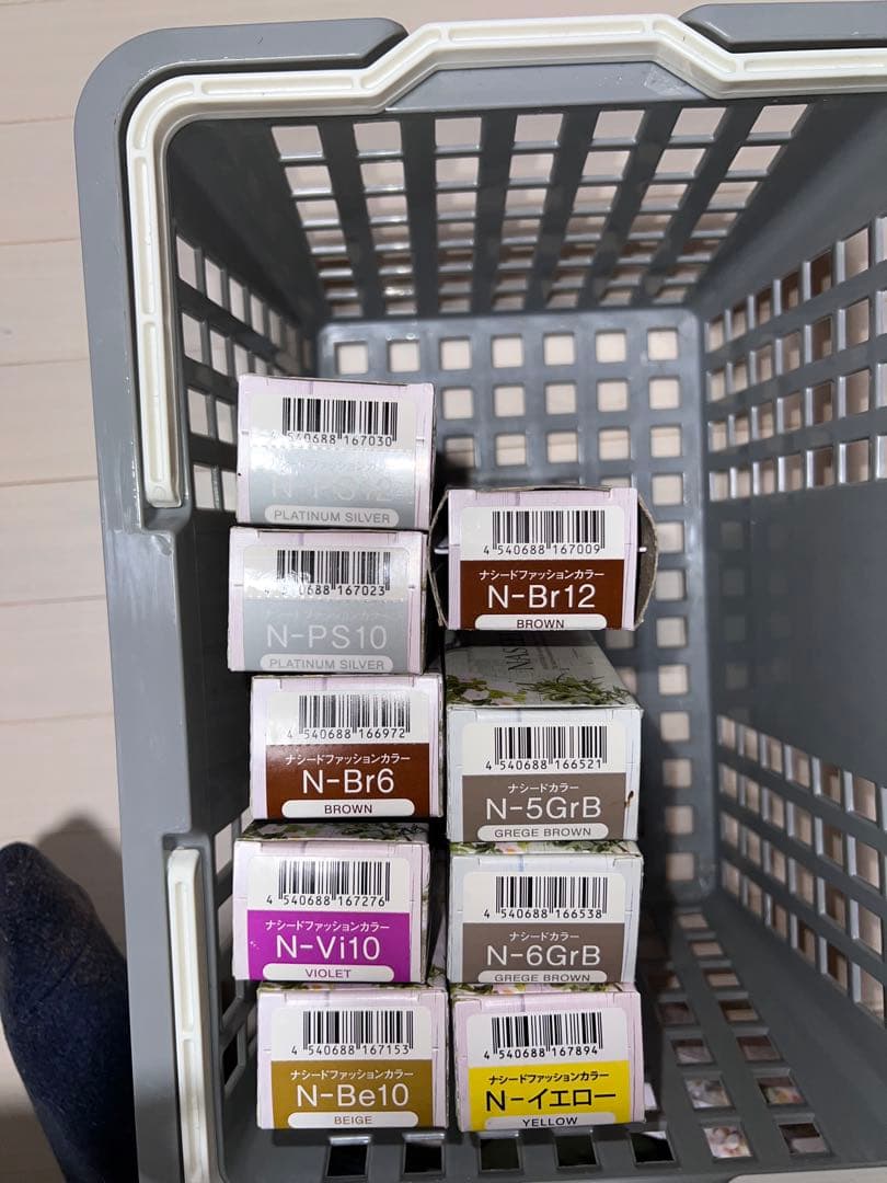 ナシード・ティントバー・スロウ　カラー剤セット 未開封87本➕半端21本