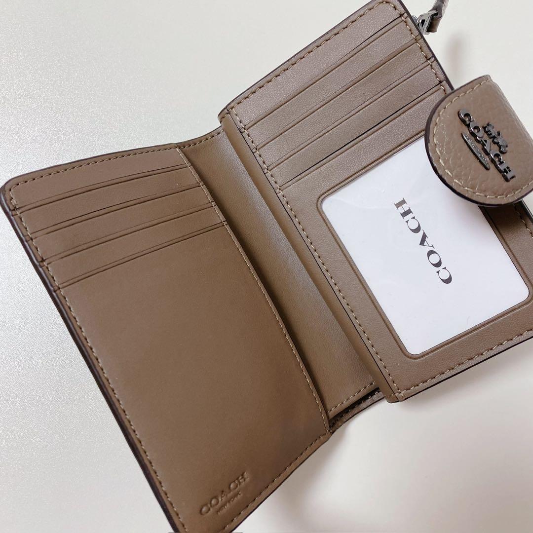 【新品未使用】COACHコーチ★二つ折り財布★ミディアムウォレット★ブラウン茶色