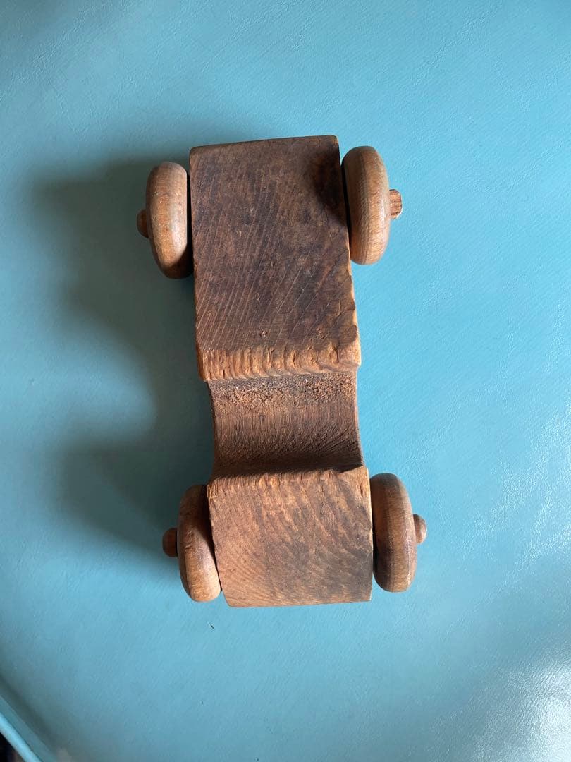 古いクルマの木製玩具　サンフランシスコのフリマで購入