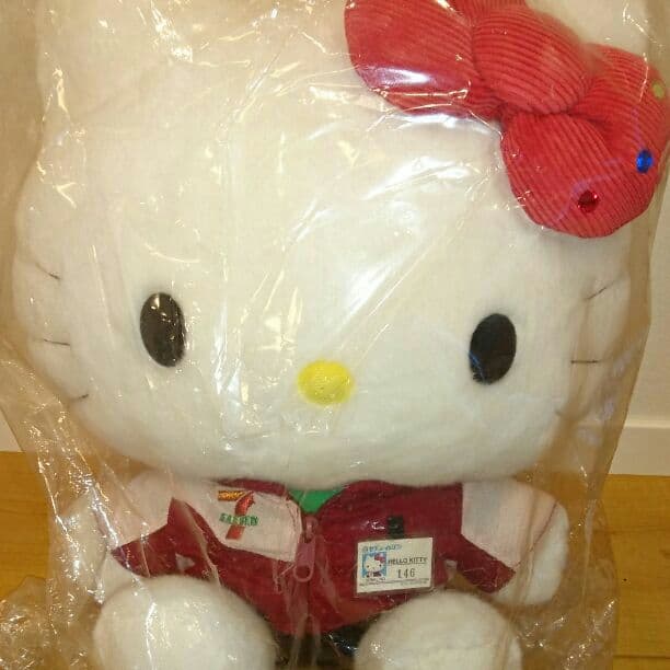 セブンイレブン711個限定販売キティちゃんぬいぐるみ