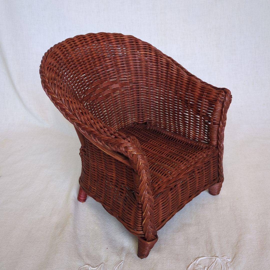 フランスアンティーク ドールチェア ① ローズマダー ラタン