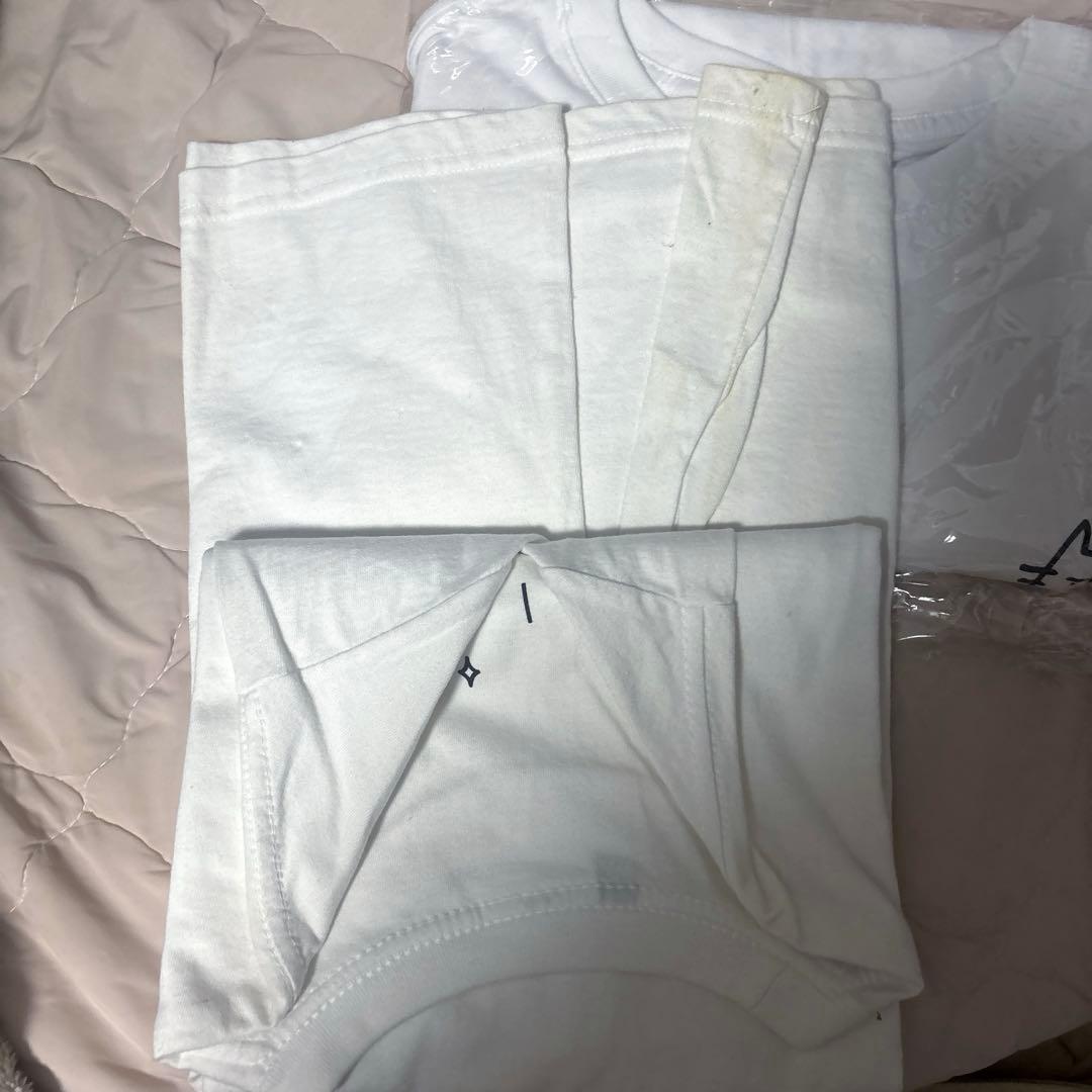 SEVENTEEN　ジュン　Tシャツ