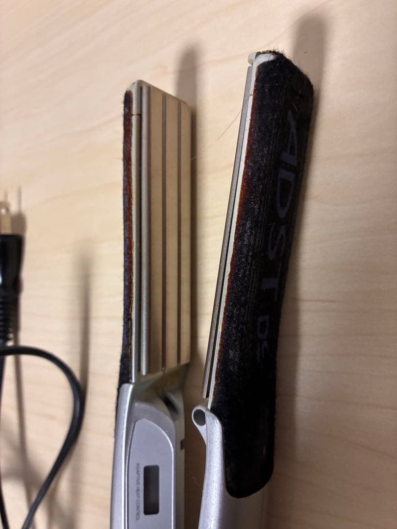 ADST DS ストレートヘアアイロン　ジャンク品