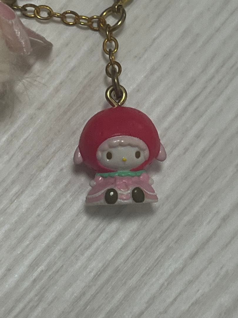 希少 激レア マイスウィートピアノ　いちご頭巾 平成 サンリオ ストラップ