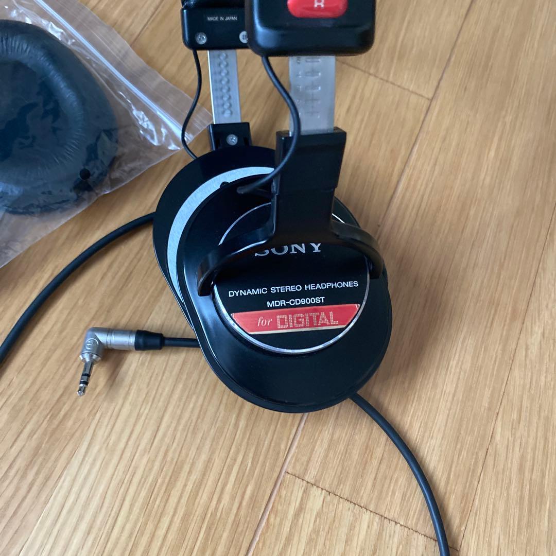 ああーい★良品★ SONY MDR-CD900ST スタジオヘッドホン