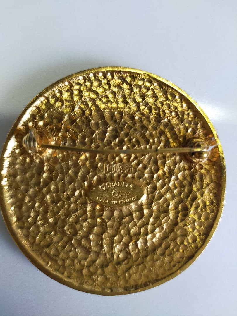 CHANEL パームツリー ライオン ピンバッジ