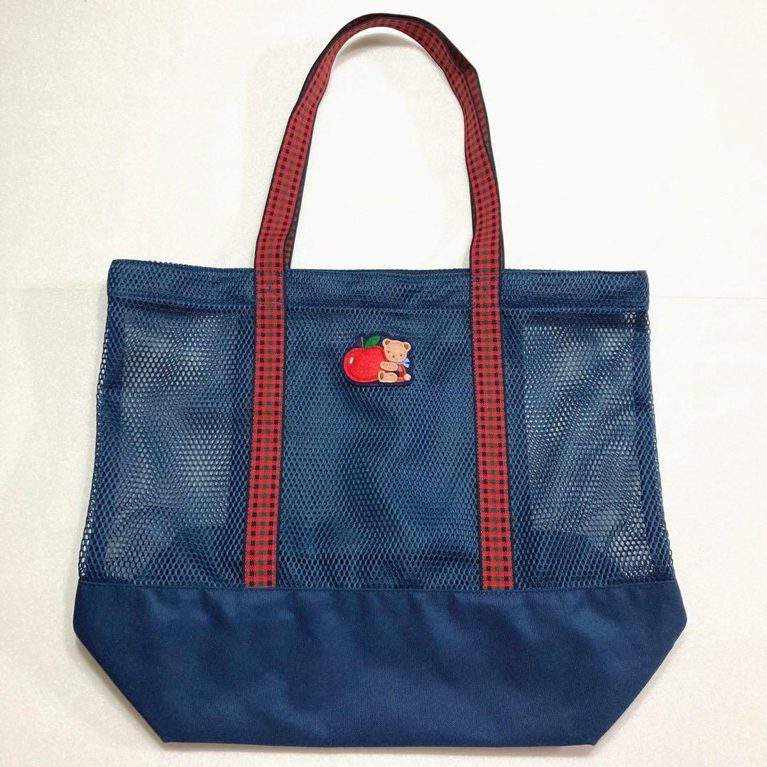 2025年春のファミリアショーの ノベルティのバッグと 新品のタオルハンカチ