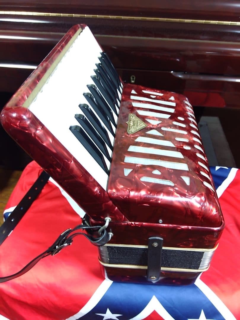 【大幅メンテ完了】 トンボ ソプラノアコーディオン No.250 赤（即演奏可）