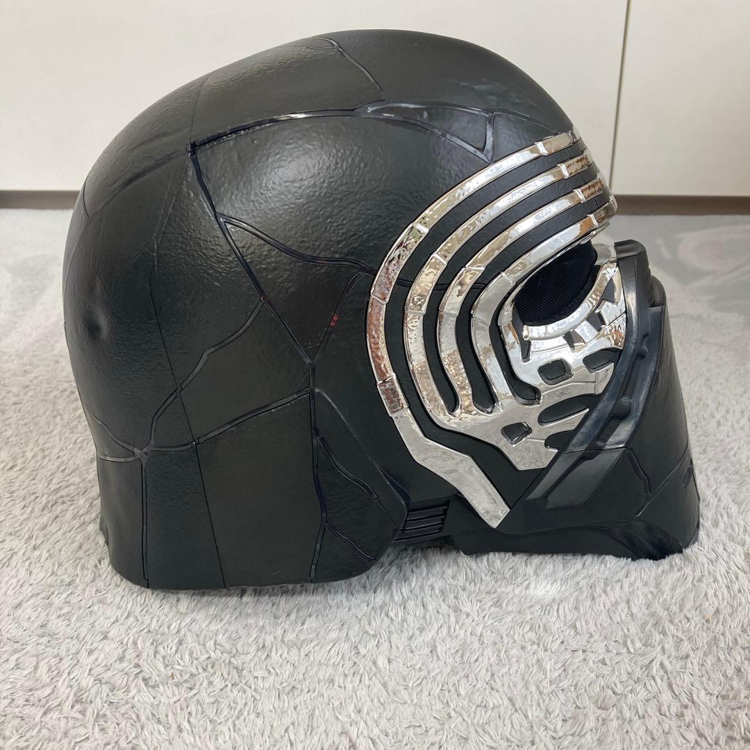 [超激レア！海外ディズニー限定品] レプリカ カイロ・レン ヘルメット