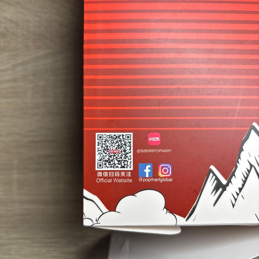 【新品正規品】 コカ・コーラ ラブブ 缶 &ラブブ イニシャル 2個セット