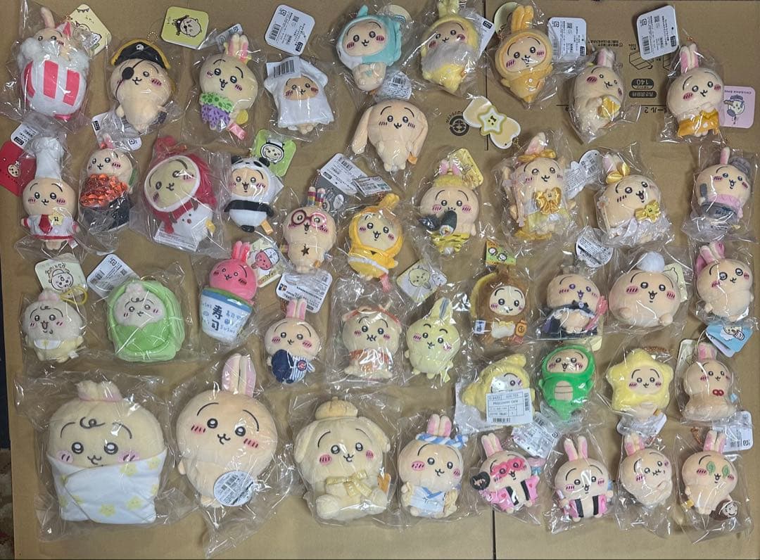 ちいかわ　うさぎマスコット　ぬいぐるみ　セット　新品未開封　国内正規品　タグ付き