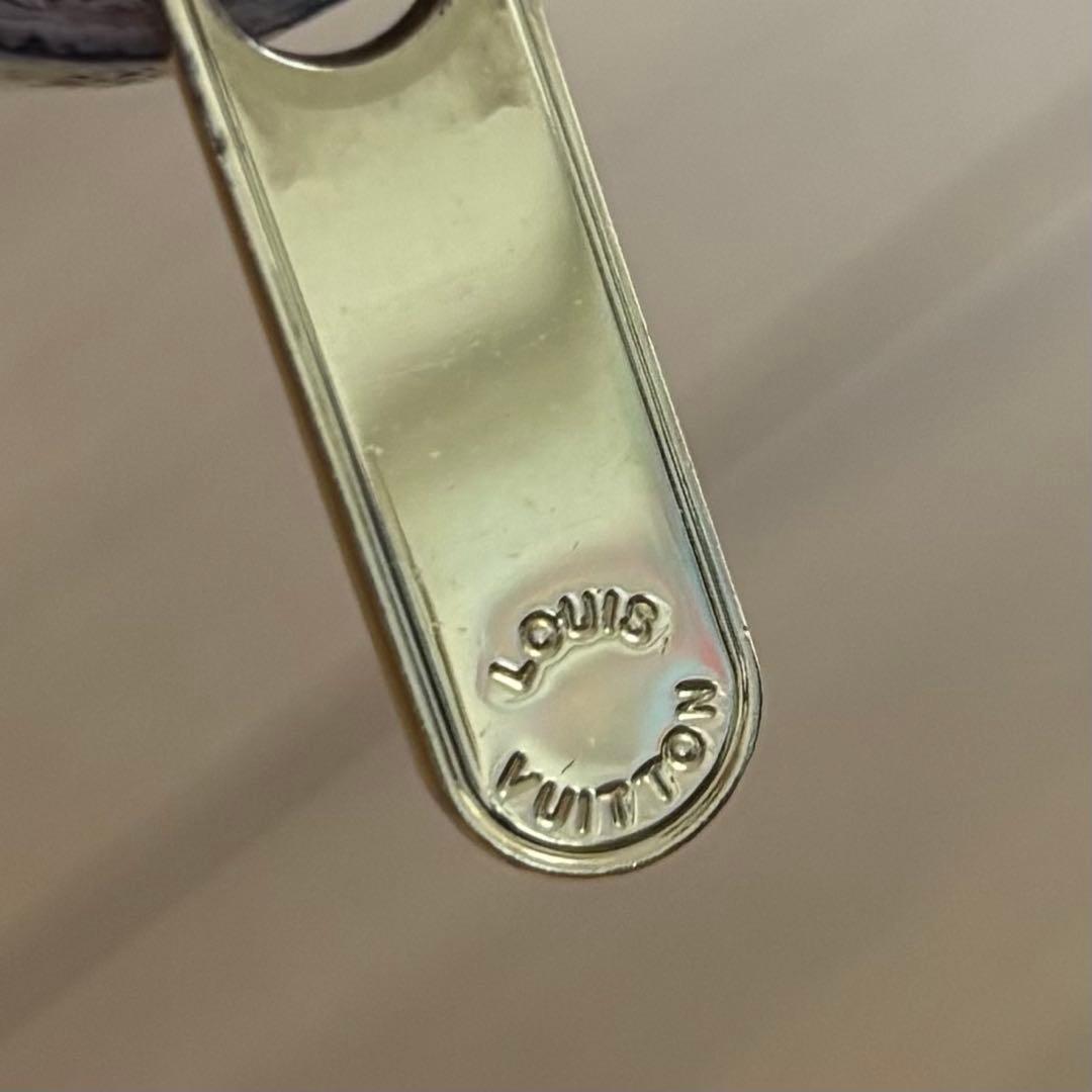 ルイヴィトン ダミエアズール　ジッピー　ケース　パース